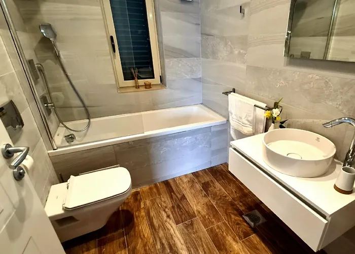 Magnificent New Tofta On Lopud, Croatia. Sea Views From The Infinity Pool 로푸드